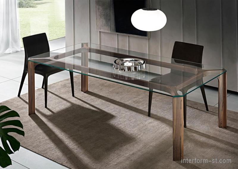Стол YOUNG, PACINI&CAPPELLINI