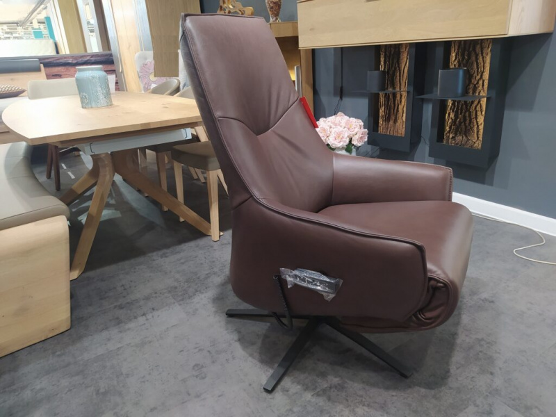 Немецкое кресло 7162 S-Lounger. HIMOLLA купить от фабрики HIMOLLA в компании Interform studio с доставкой по России