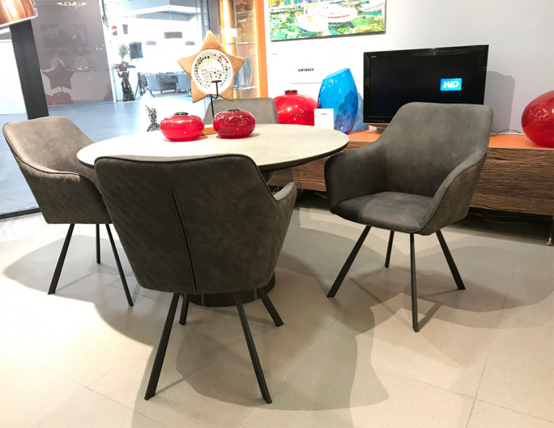Немецкий стул STEPPY, NIEHOFF купить от фабрики NIEHOFF в компании Interform studio с доставкой по России
