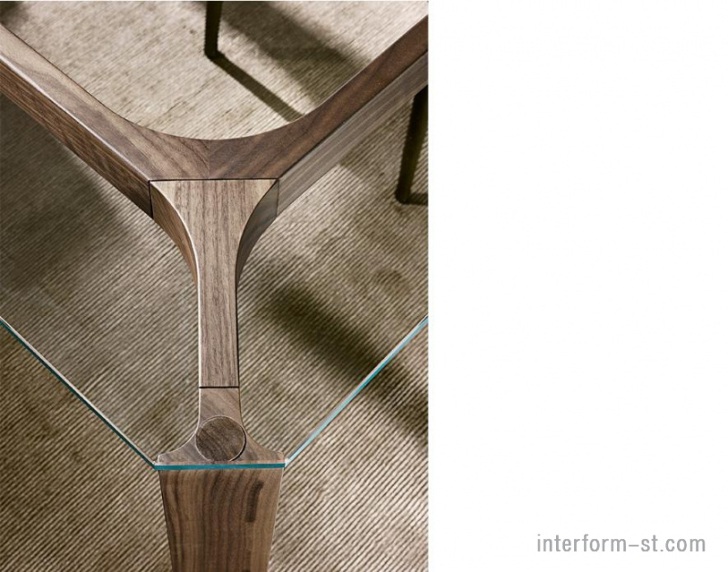 Стол YOUNG, PACINI&CAPPELLINI купить от фабрики PACINI&CAPPELLINI в компании Interform studio с доставкой по России