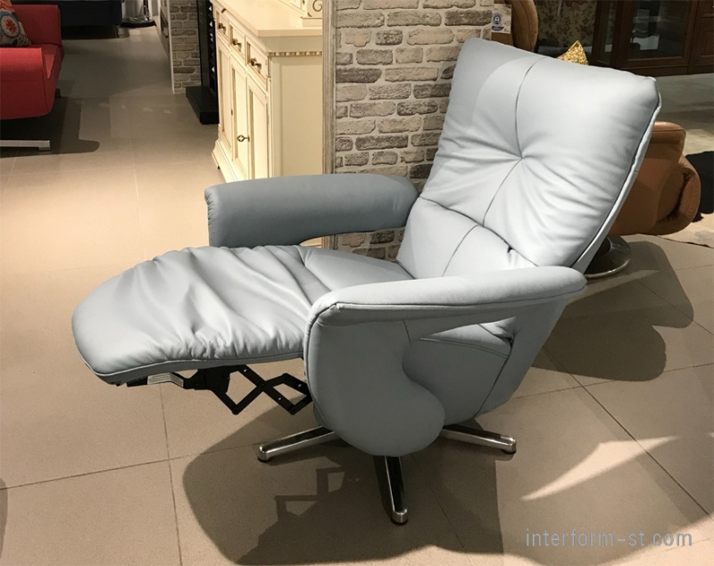 Немецкое кресло 7533 CUMLY, HIMOLLA купить от фабрики HIMOLLA в компании Interform studio с доставкой по России