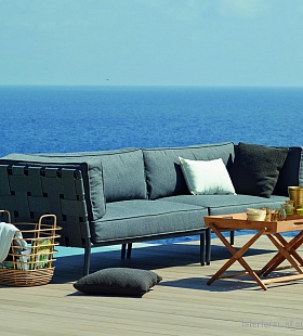 Мебель из Дании Сane-Line, диван CONIC, корзина SWEEP, столик AMAZE