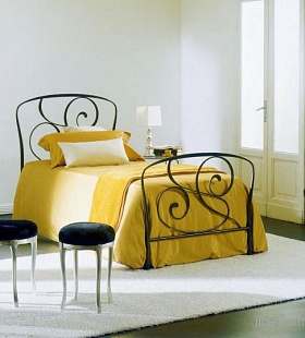 Итальянская односпальная кованная кровать GENZIANA, BONTEMPI casa