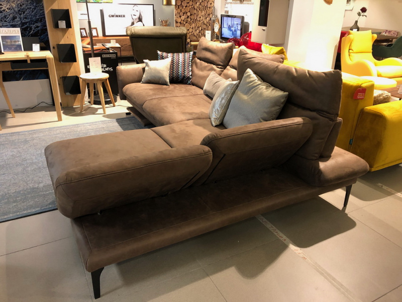 Немецкий угловой диван 1809 PROMOTION. HIMOLLA купить от фабрики HIMOLLA в компании Interform studio с доставкой по России