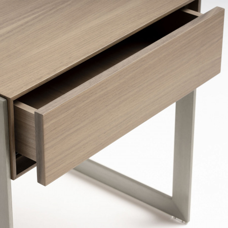 Прикроватная тумба Ivy Nightstand купить от фабрики TOSCONOVA в компании Interform studio с доставкой по России