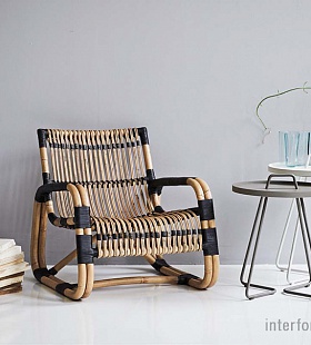 Мебель из Дании Сane-Line, кресло CURVE, столик ON-THE-MOVE
