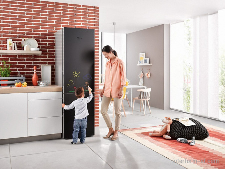 Холодильник Miele KFN 29283 D BB