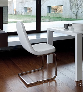 Мебель для гостиной и столовой DOMITALIA, модель Blade-S